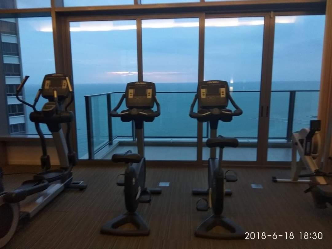 Sea View Apartment In Pattaya Exteriér fotografie